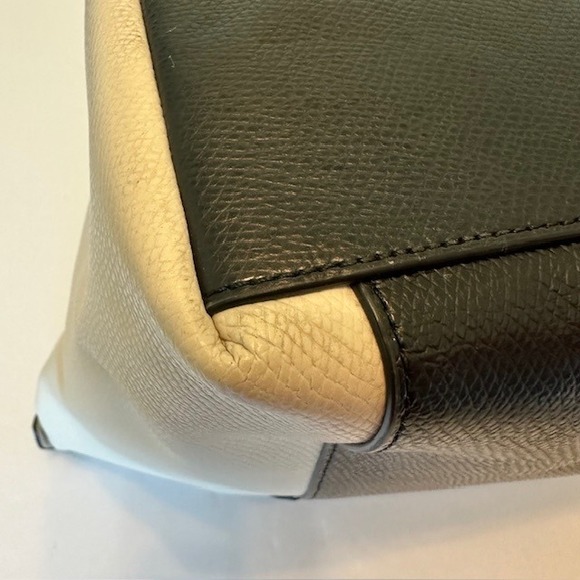 Authentic‎ Coach Ava Tote Large Black & Cream with Python Embossed Details - Picture 16 of 16